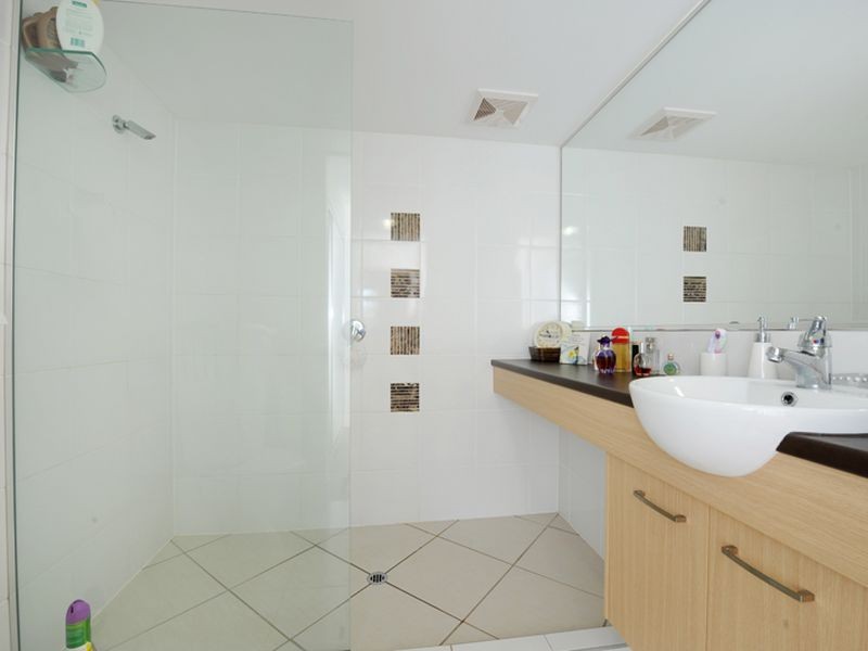 36/10 Grand Parade, Parrearra QLD 4575