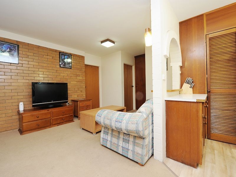 8/278 Alexandra Parade, Alexandra Headland QLD 4572