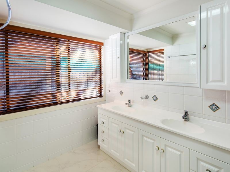 21 Molakai Drive, Mountain Creek QLD 4557