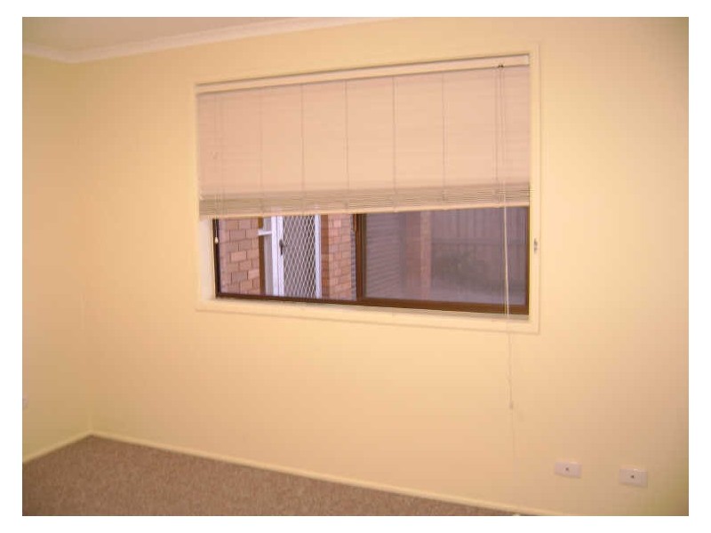 1/74 Nicklin Way, Warana QLD 4575