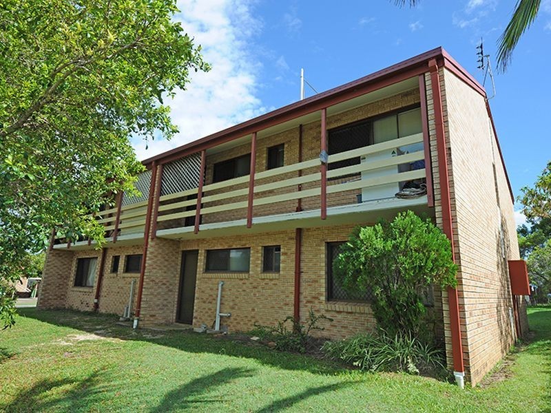 1/12 Barooga Cres, Mooloolaba QLD 4557