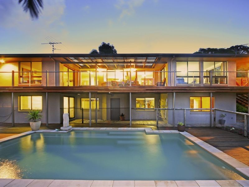 18 Ocean View Road, Mount Mellum QLD 4550