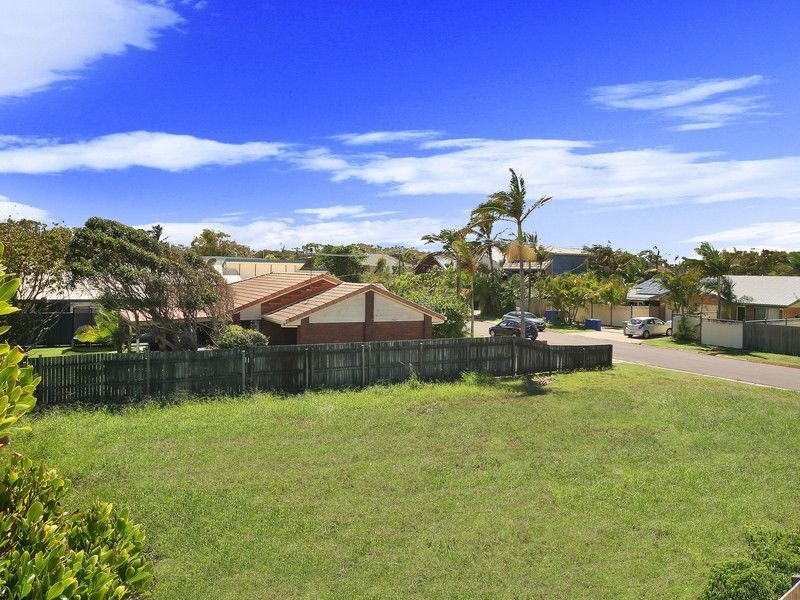 12 Joanne Street, Marcoola QLD 4564