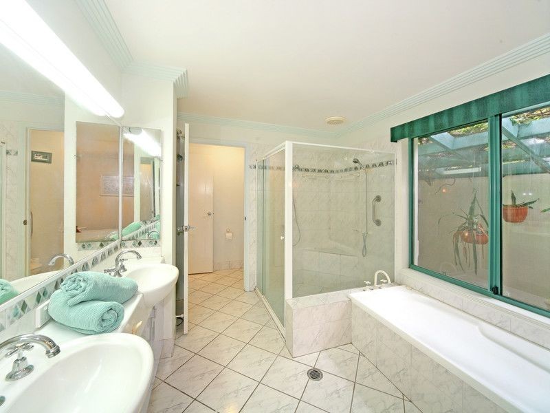 1 Awoonga Court, Mooloolaba QLD 4557