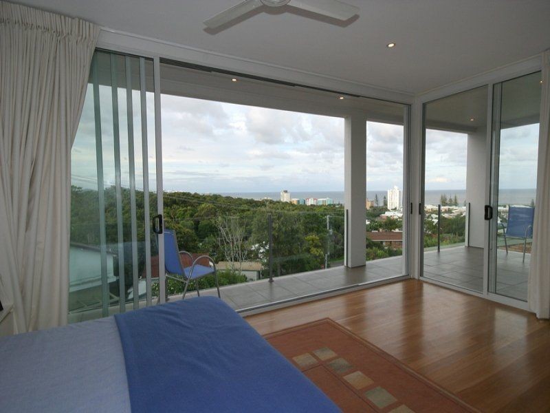 21 Tantula Road East, Alexandra Headland QLD 4572