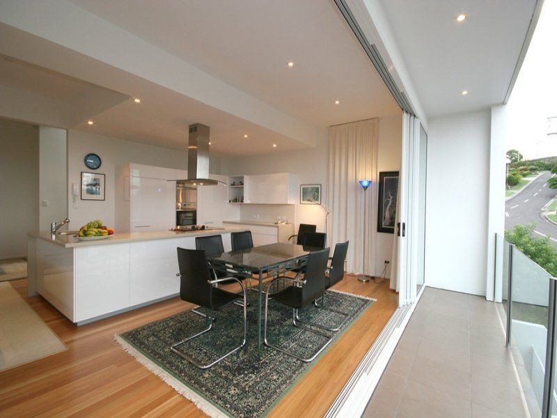 21 Tantula Road East, Alexandra Headland QLD 4572