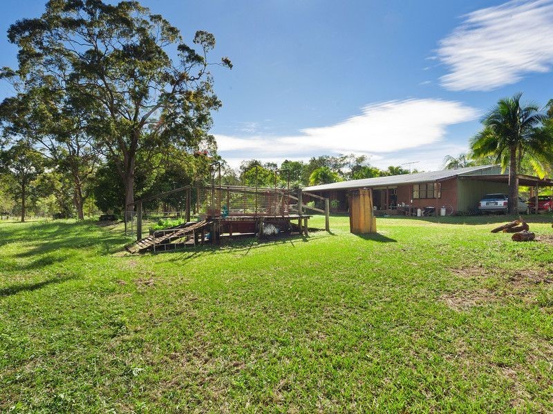 2312 Steve Irwin Way, Landsborough QLD 4550
