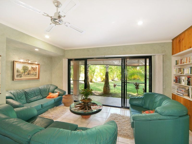 2312 Steve Irwin Way, Landsborough QLD 4550