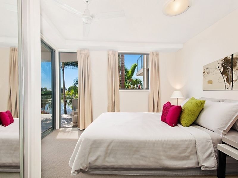 8/51 Grand Parade, Parrearra QLD 4575