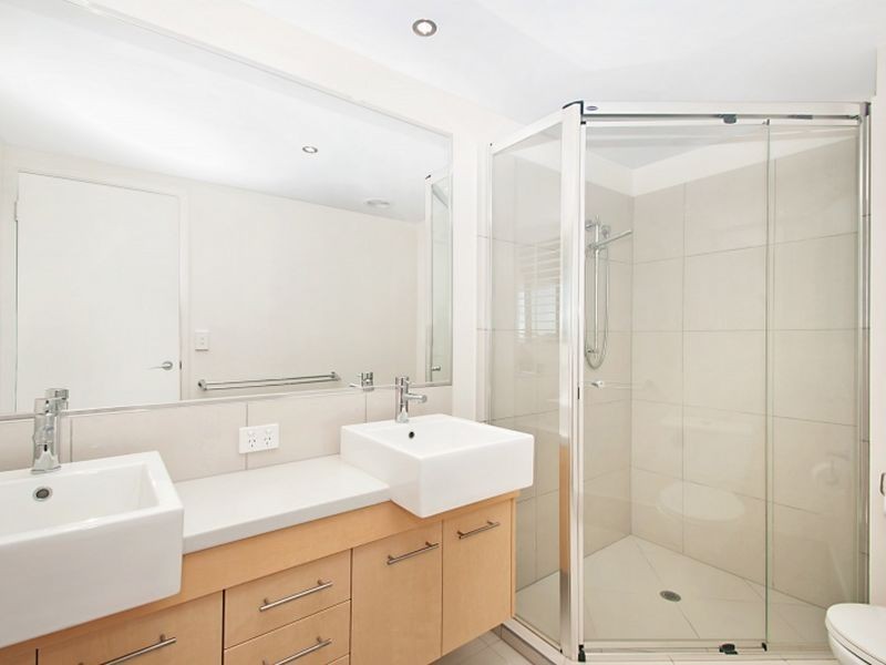 8/51 Grand Parade, Parrearra QLD 4575