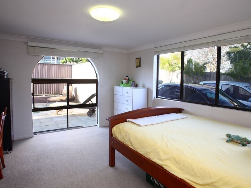 17 Kalinda Avenue, Mooloolaba QLD 4557