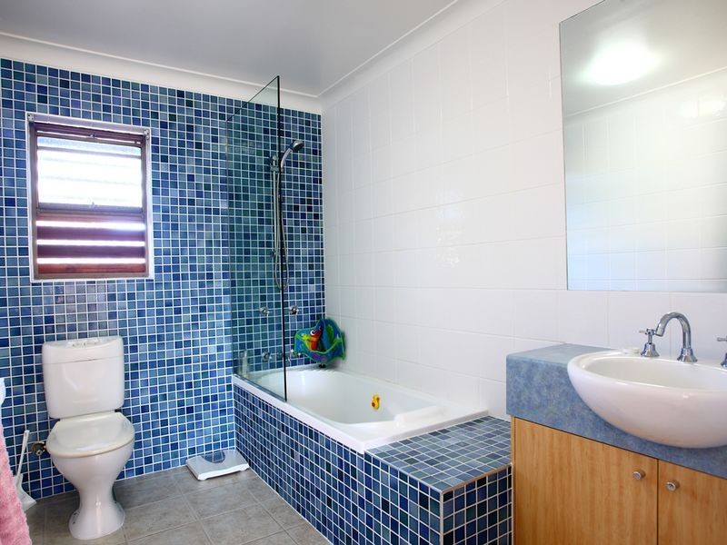 17 Kalinda Avenue, Mooloolaba QLD 4557