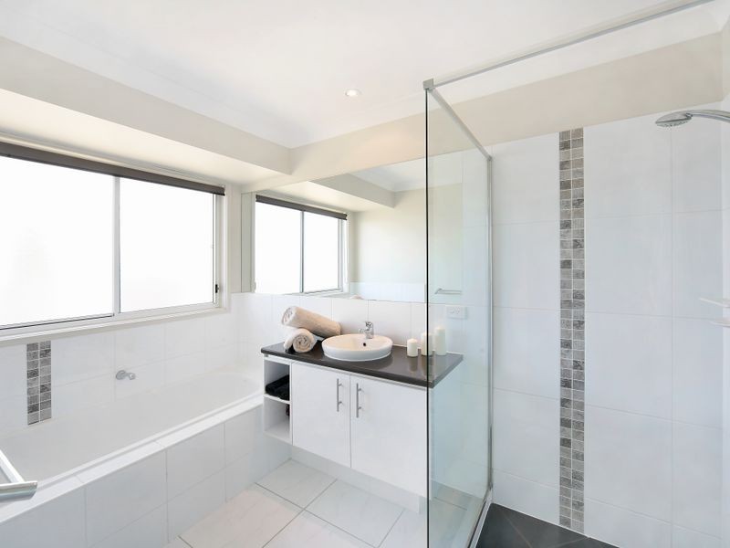 6 Daintree Boulevard, Little Mountain QLD 4551