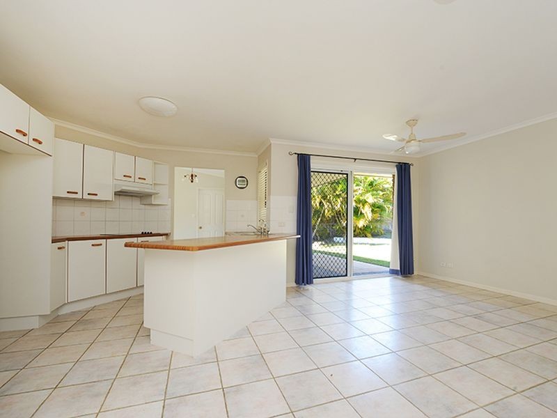 18 Mountain Close, Mountain Creek QLD 4557