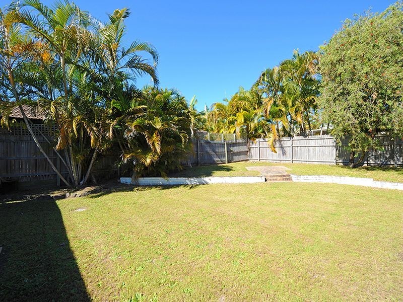 18 Mountain Close, Mountain Creek QLD 4557