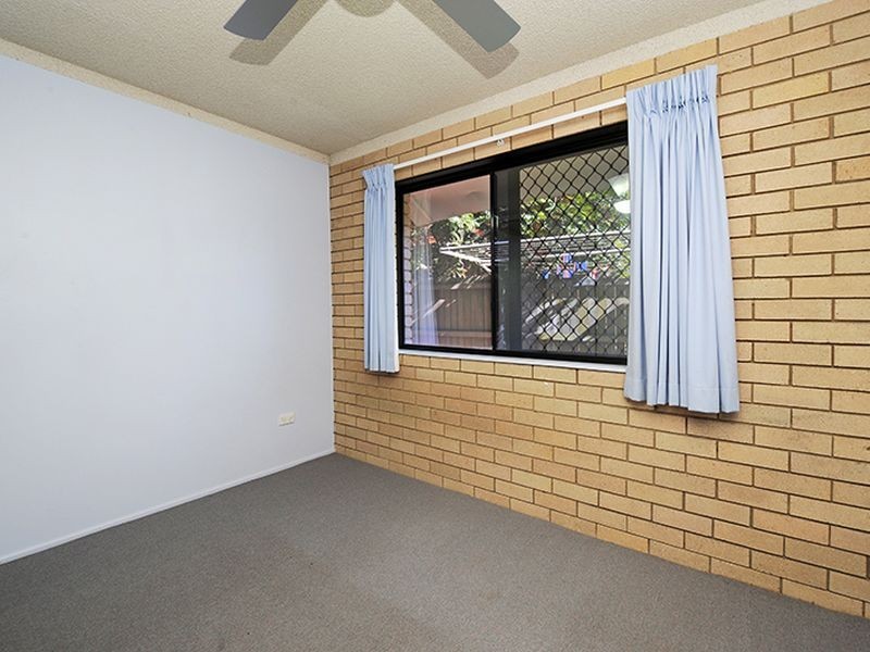 2/25 Woomba Place, Mooloolaba QLD 4557