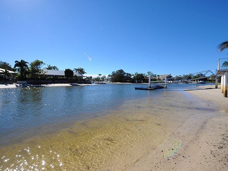 2/25 Woomba Place, Mooloolaba QLD 4557