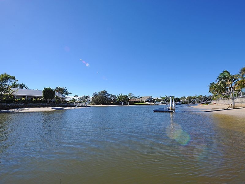 2/25 Woomba Place, Mooloolaba QLD 4557