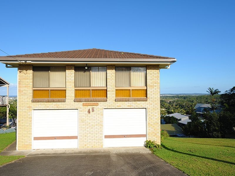 45 Tantula Rd West, Alexandra Headland QLD 4572
