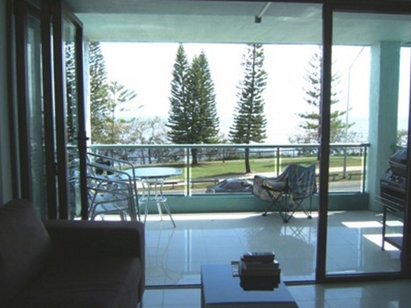8/238-240 Alexandra Parade, Alexandra Headland QLD 4572