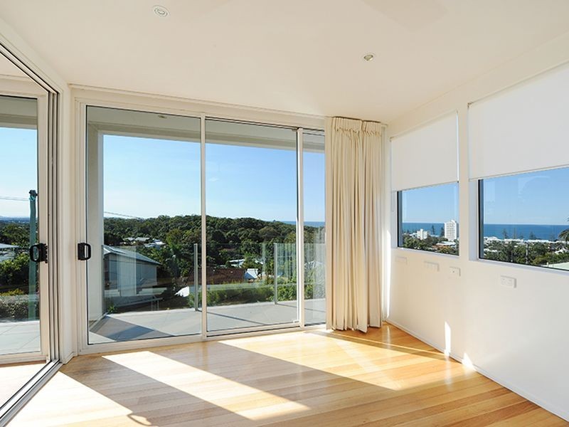 21 Tantula Road East, Alexandra Headland QLD 4572
