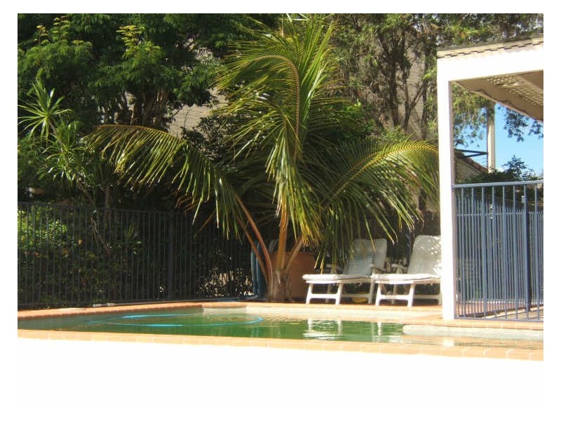 11B Admirals Court, Mooloolaba QLD 4557