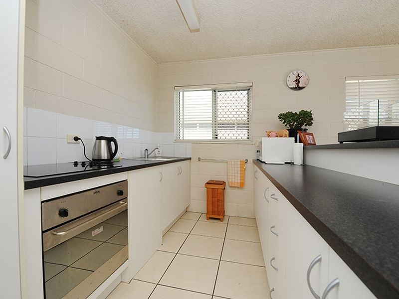 1/6 Marina Walk, Alexandra Headland QLD 4572