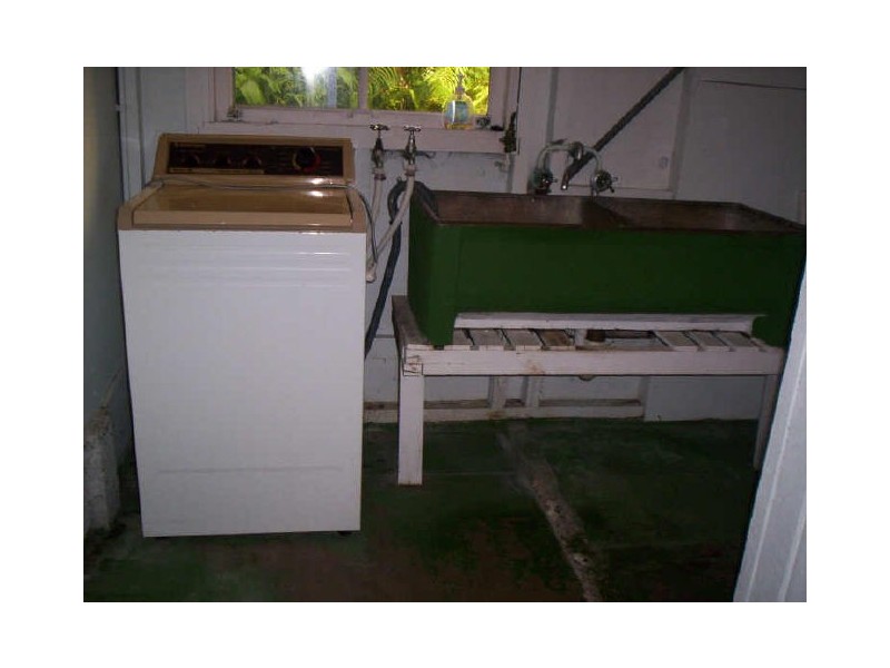 8 Marjorie Street, Mooloolaba QLD 4557