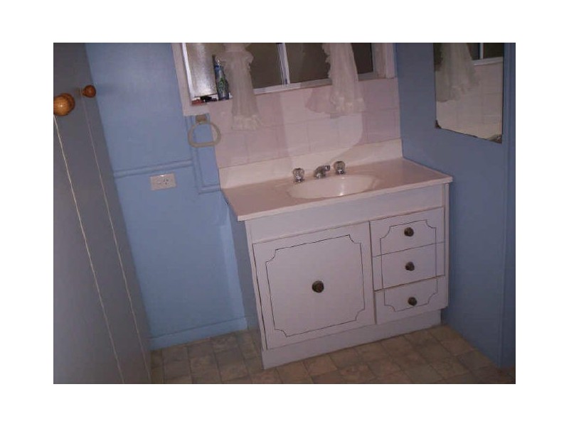 8 Marjorie Street, Mooloolaba QLD 4557