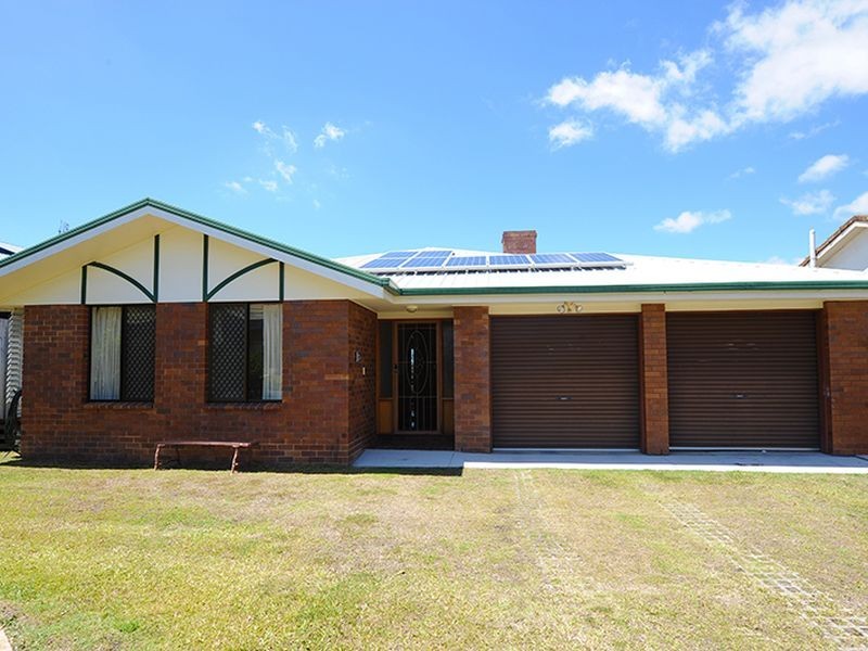 15 Kawana Street, Alexandra Headland QLD 4572