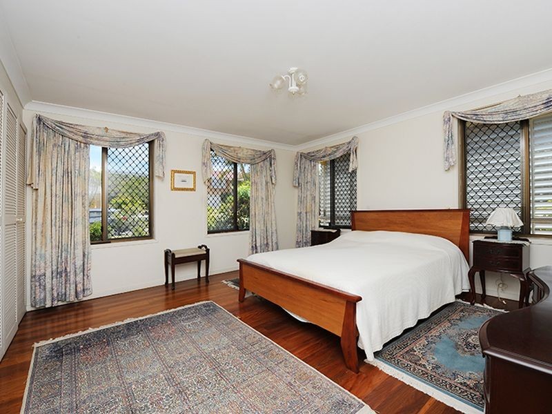 15 Kawana Street, Alexandra Headland QLD 4572