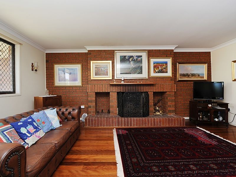 15 Kawana Street, Alexandra Headland QLD 4572