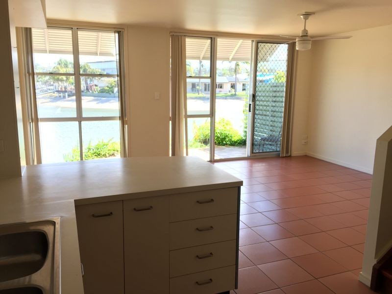 4/19 Pangarinda Place, Mooloolaba QLD 4557