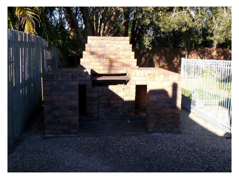 25 Amarina Avenue, Mooloolaba QLD 4557