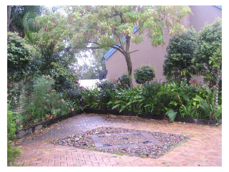 27 Golf Links Drive, Buderim QLD 4556