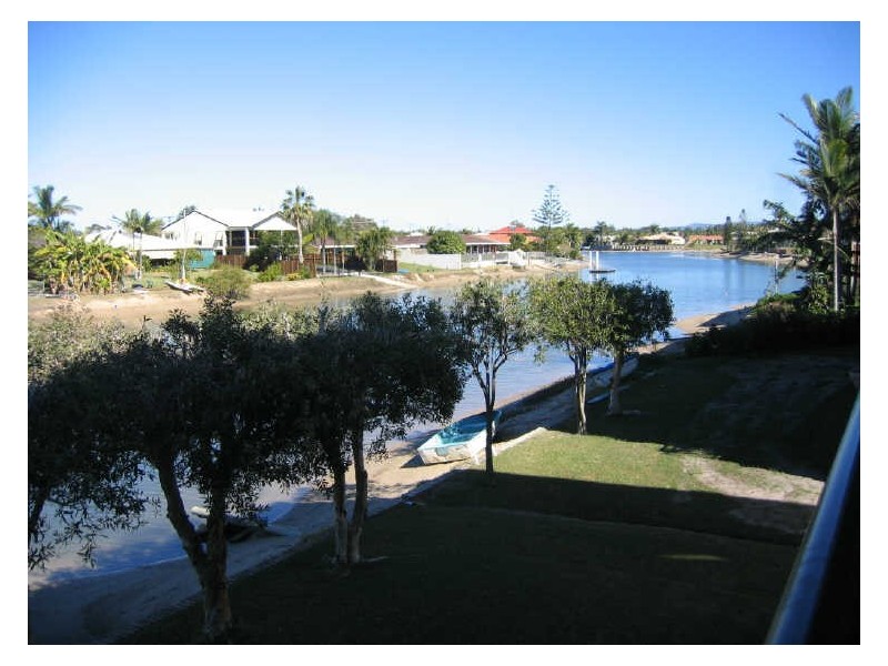 10/11 Barooga Crescent, Mooloolaba QLD 4557