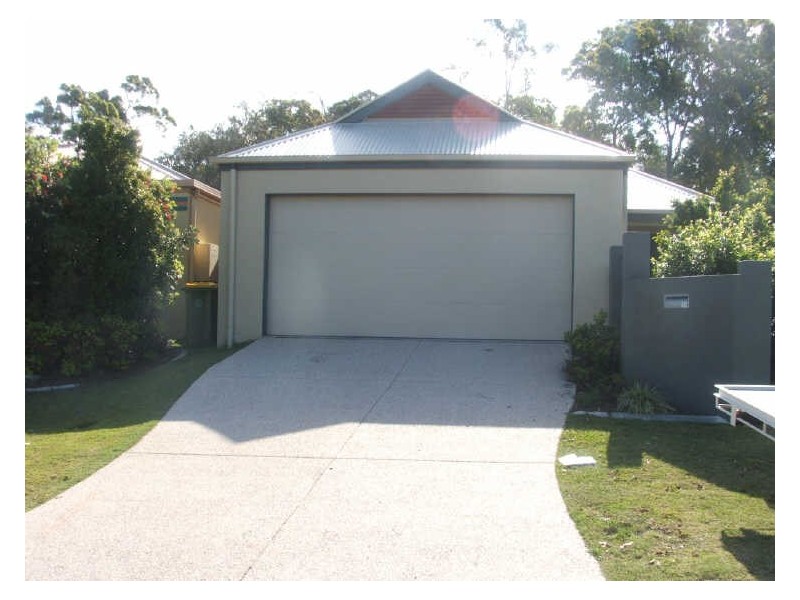 14 Pinehurst Street, Birtinya QLD 4575