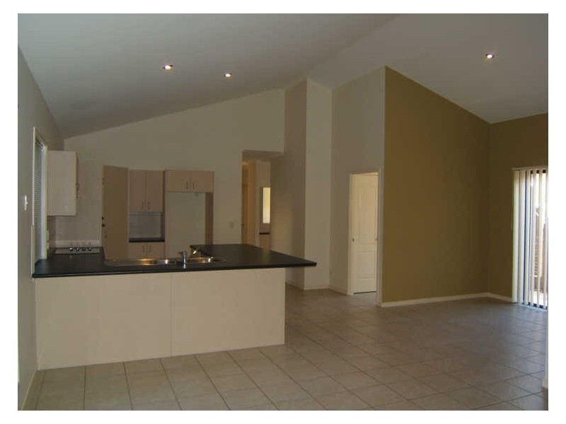 14 Pinehurst Street, Birtinya QLD 4575