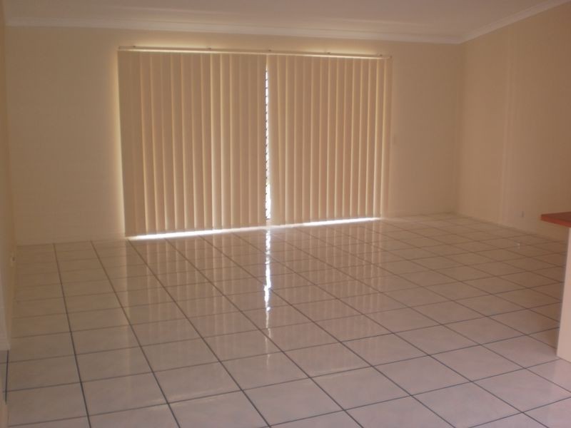 5 Seychelles Place, Kawana Waters QLD 4575