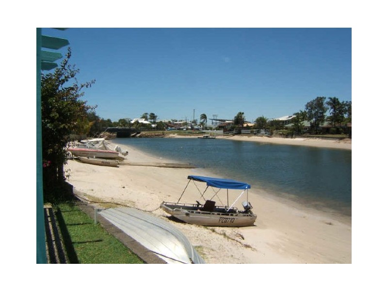 2/9 Woomba Place “Hermosa”, Mooloolaba QLD 4557