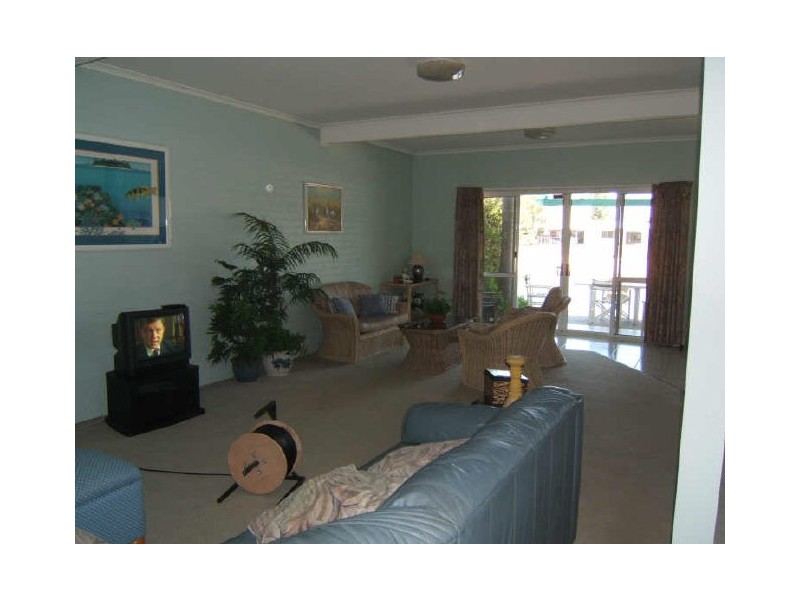 2/9 Woomba Place “Hermosa”, Mooloolaba QLD 4557