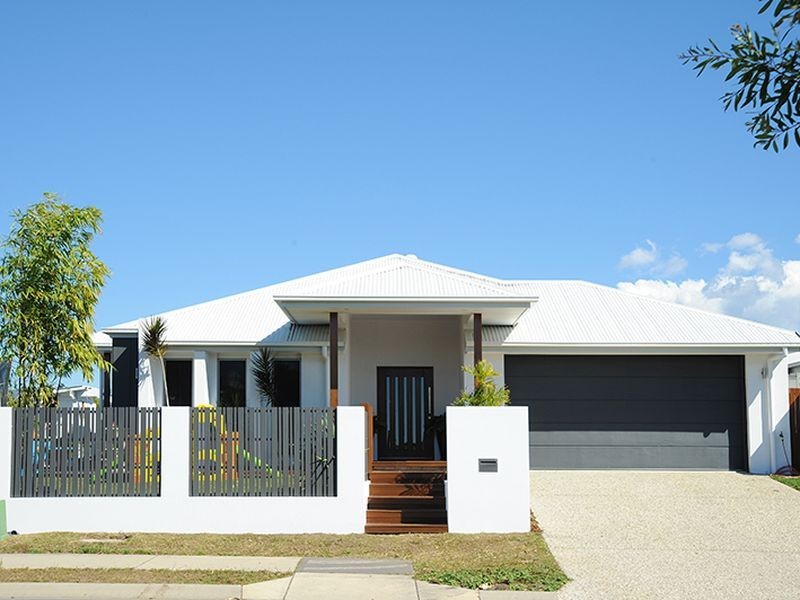 2 Riflebird Place, Mountain Creek QLD 4557