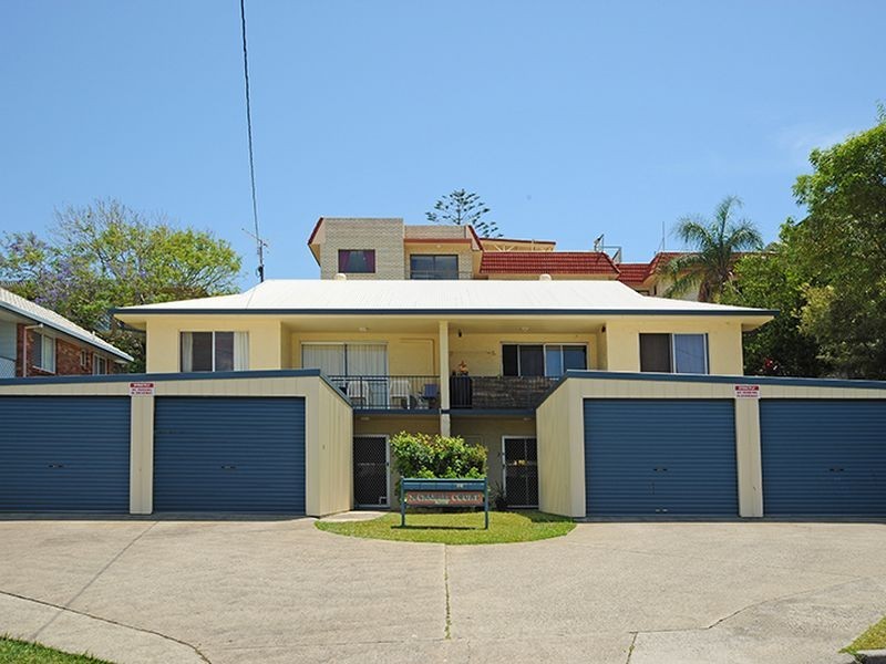 2/26 Kalinda Avenue, Mooloolaba QLD 4557