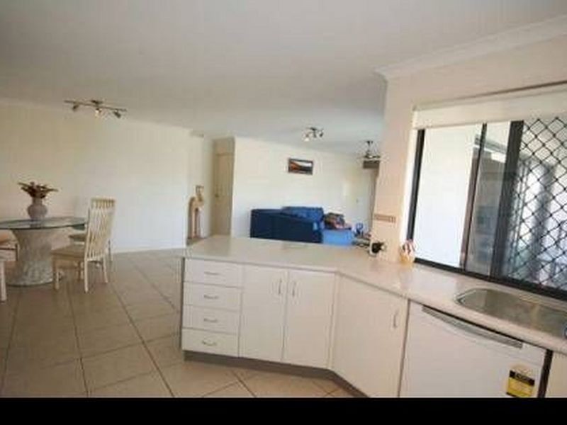 14 Komodo Court, Kawana Island QLD 4575