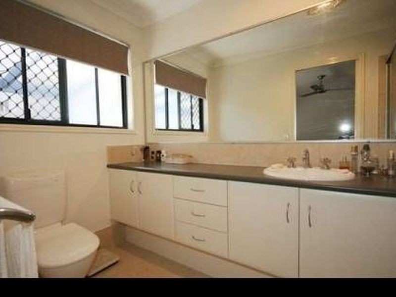 14 Komodo Court, Kawana Island QLD 4575