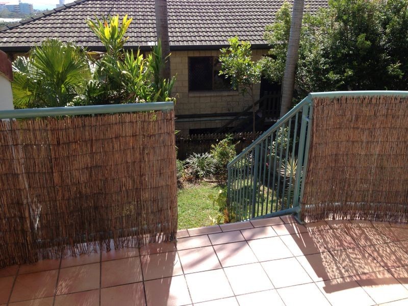 4/32 Camfield Street, Alexandra Headland QLD 4572