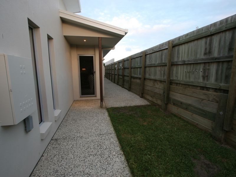 8 Whitebeech Street, Meridan Plains QLD 4551