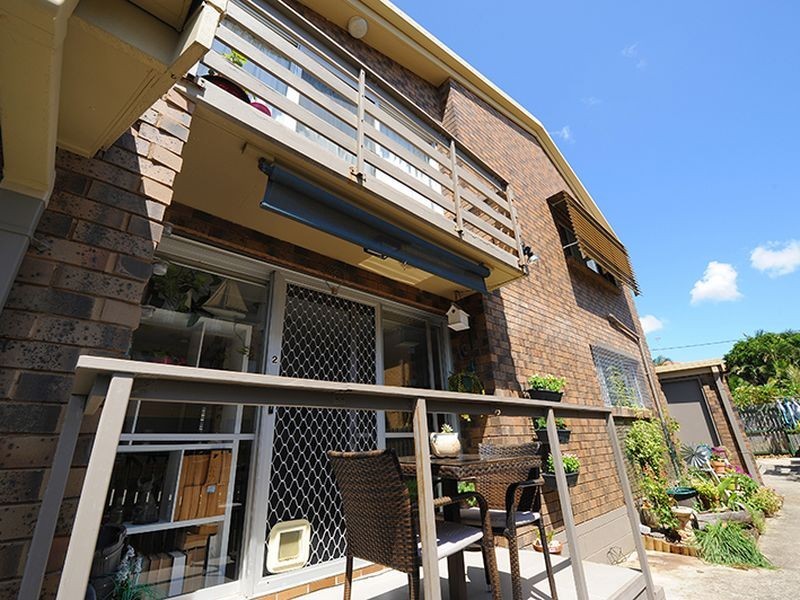 2 & 3/16 William Street, Alexandra Headland QLD 4572