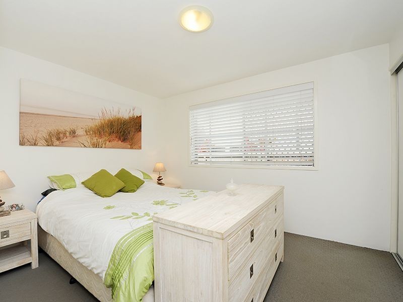 2 & 3/16 William Street, Alexandra Headland QLD 4572