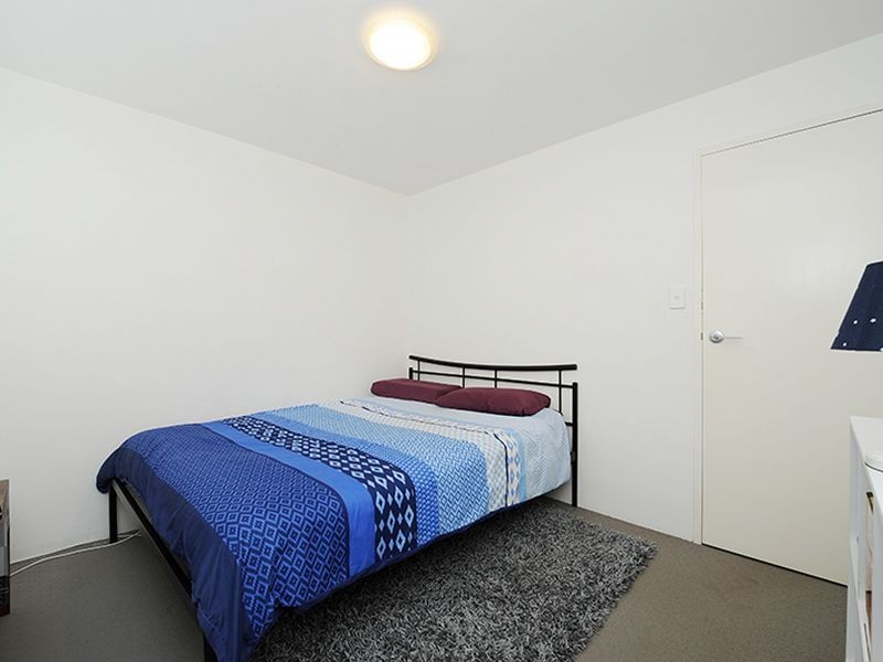 2 & 3/16 William Street, Alexandra Headland QLD 4572